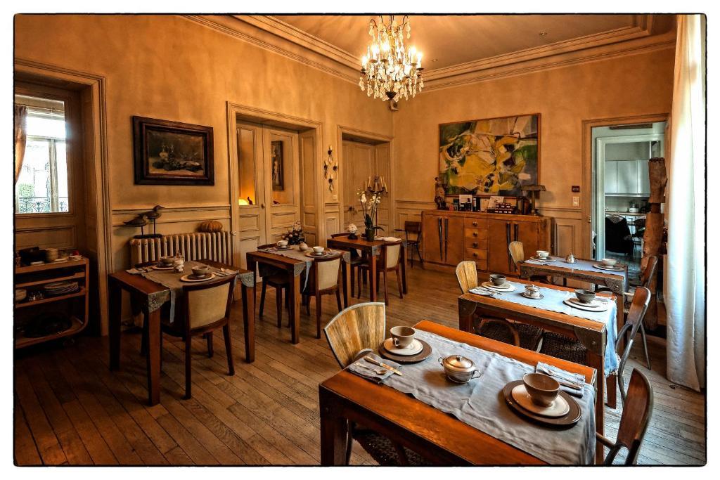 Hotel Le Clos Raymi Épernay Kültér fotó