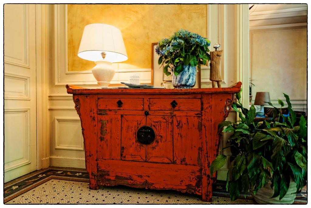 Hotel Le Clos Raymi Épernay Kültér fotó